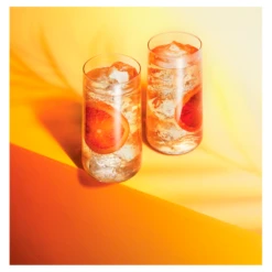 Ciroc Summer Citrus Vodka 70cl -Best Liquor Shop ciroc summer citrus vodka lifestyle1