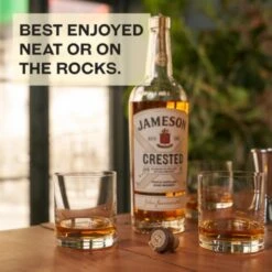 Jameson Crested Irish Whiskey 70cl -Best Liquor Shop jameson crested irish whiskey lifestyle3