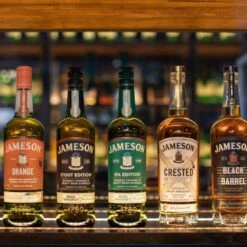 Jameson Crested Irish Whiskey 70cl -Best Liquor Shop jameson whiskey lifestyle 2