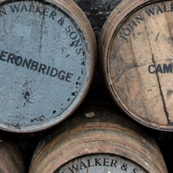 Johnnie Walker Green Label 15 Year Whisky 70cl -Best Liquor Shop johnnie walker green label 15 year whisky lifestyle1