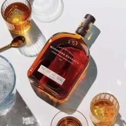 L&G Woodford Reserve Bourbon 70cl -Best Liquor Shop l g woodford reserve bourbon 70cl lifestyle 2